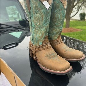 Laredo women boots size 8 worn 1 time. Almost brand new. $80